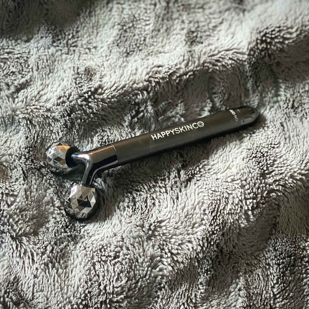 Happy Skin Co. Face Roller in Gunmetal